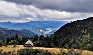 Кад је Дрина потекла узбрдо