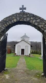 Бела црква Каранска